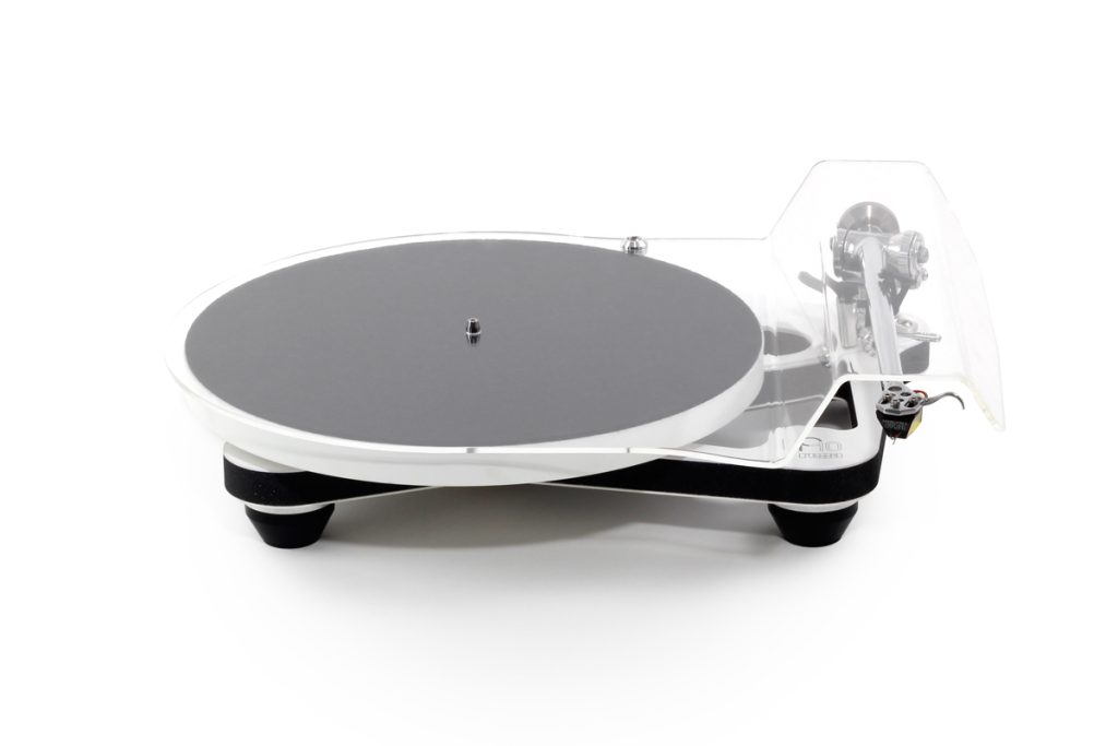 A Rega Planar 10 in White