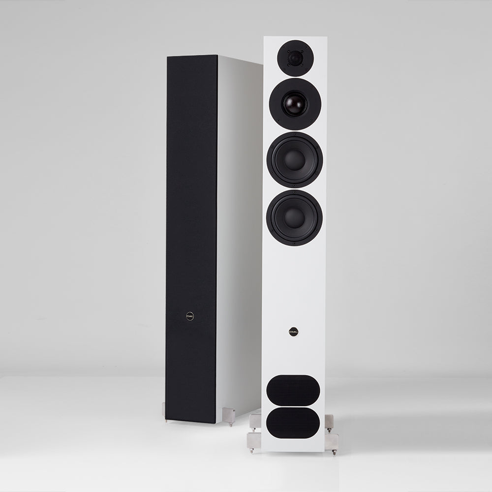 Product Image of the PMC Fact 12 Signatures in White