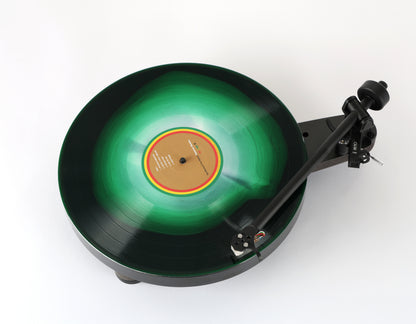 Product Image of the Rega Replay turntable in Black